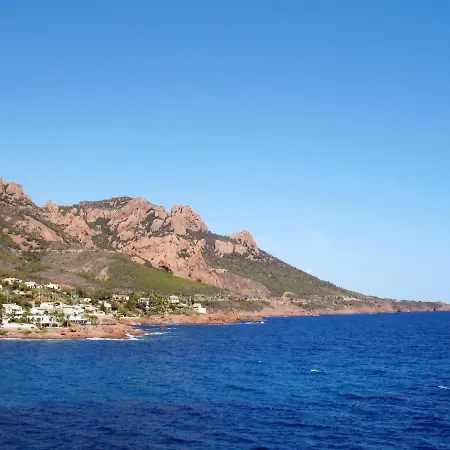 Apartment Village Cap Esterel - Le Hameau-22 By Interhome *